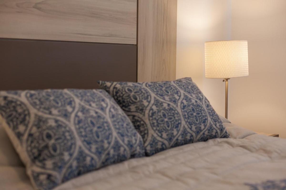 Apartament Gaudi Arenales del Sol Bagian luar foto