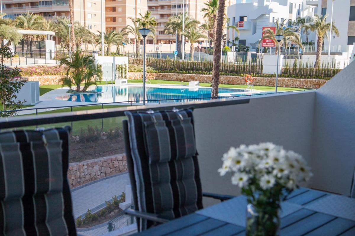 Apartament Gaudi Arenales del Sol Bagian luar foto