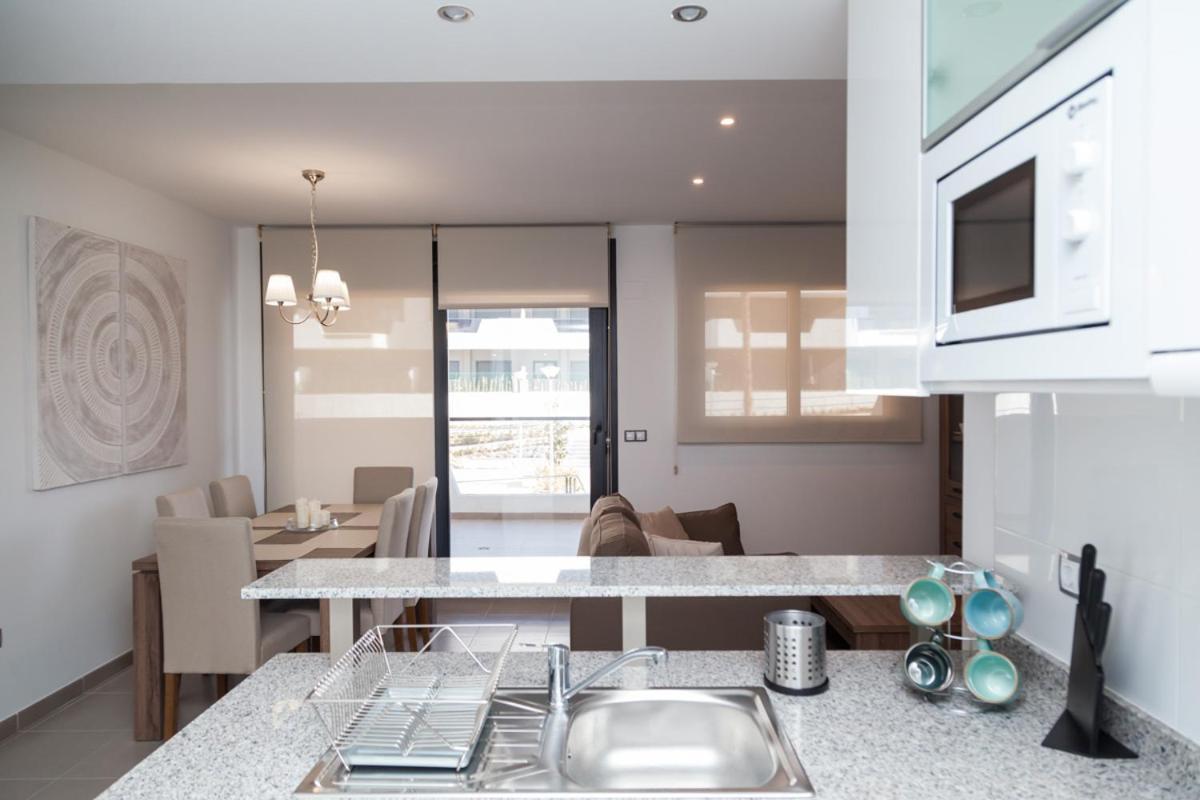 Apartament Gaudi Arenales del Sol Bagian luar foto